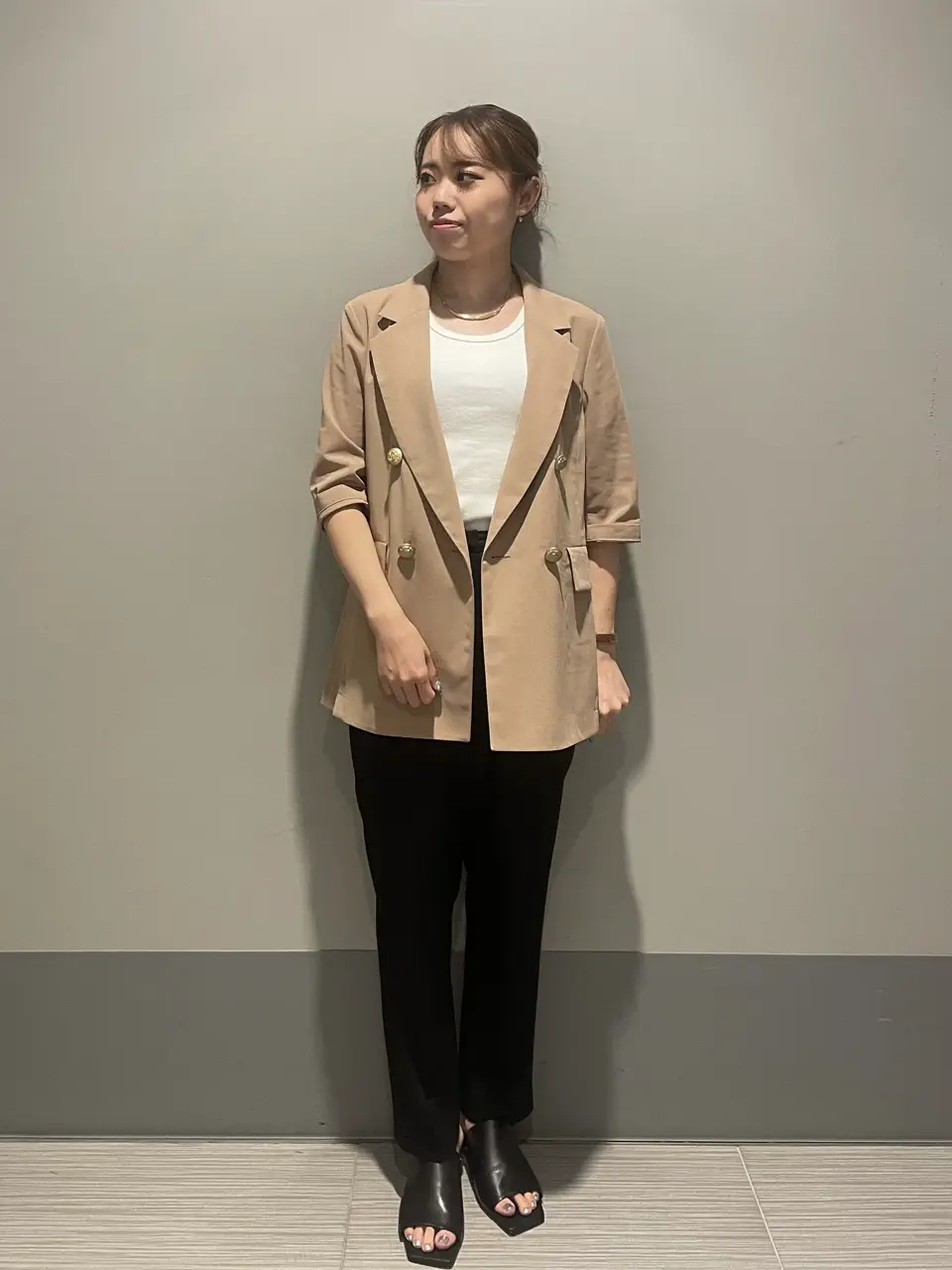 GRACE CONTINENTAL 細川　もなみ コーディネート画像