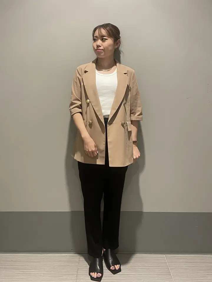 GRACE CONTINENTAL 細川　もなみ コーディネート画像