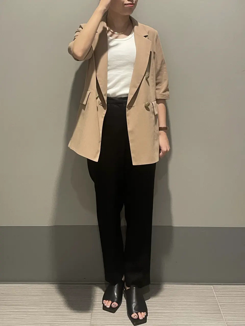 GRACE CONTINENTAL 細川　もなみ コーディネート画像