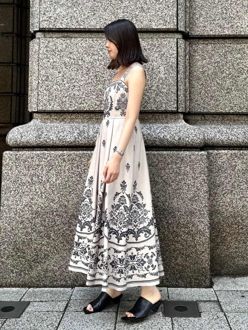 GRACE CONTINENTAL 伊藤　静華 コーディネート画像