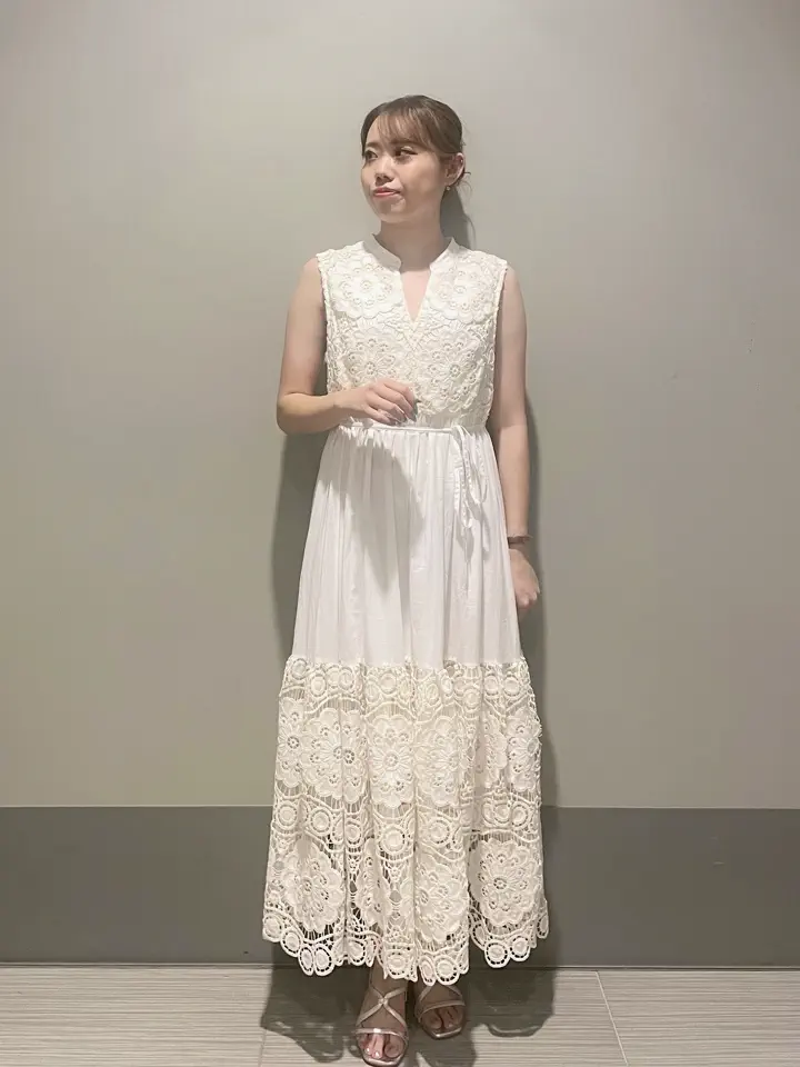 GRACE CONTINENTAL 細川　もなみ コーディネート画像