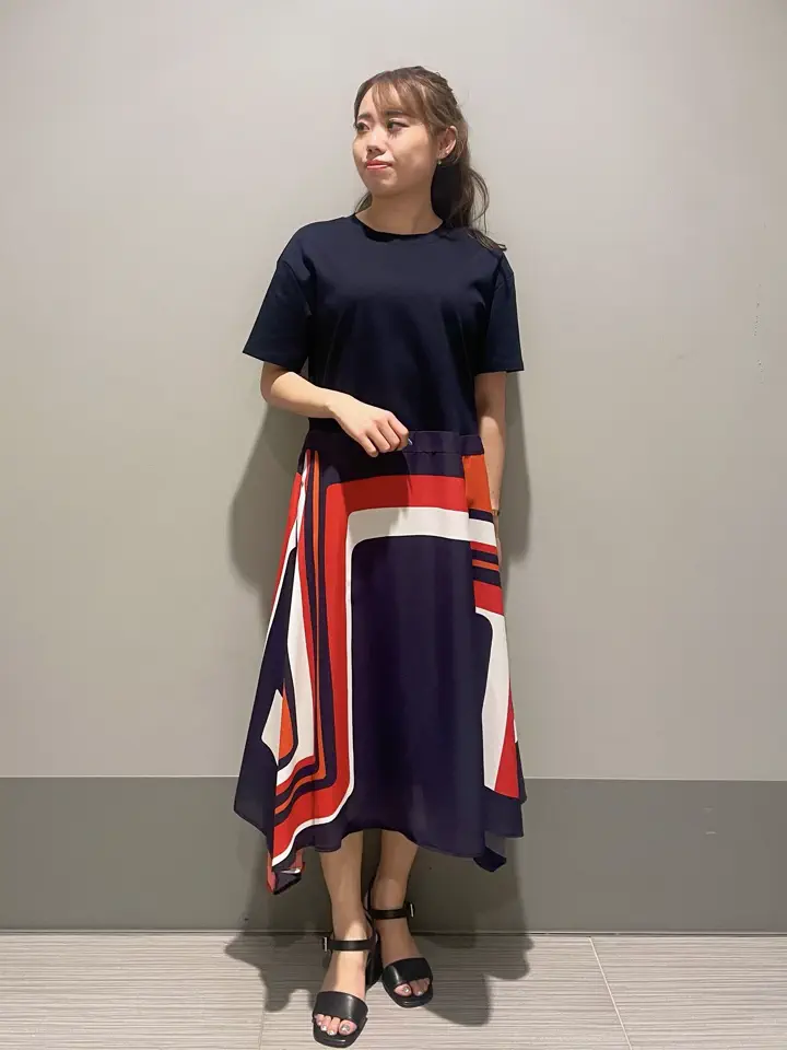 GRACE CONTINENTAL 細川　もなみ コーディネート画像