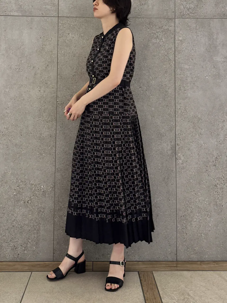 GRACE CONTINENTAL 村上 麗華 コーディネート画像