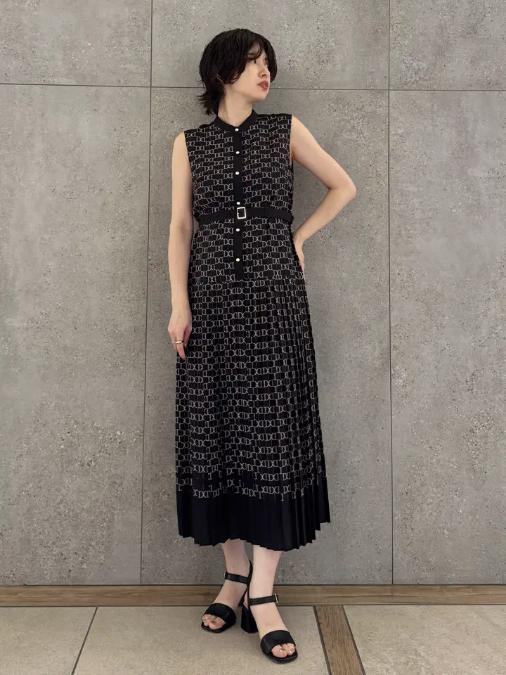 GRACE CONTINENTAL 村上 麗華 コーディネート画像