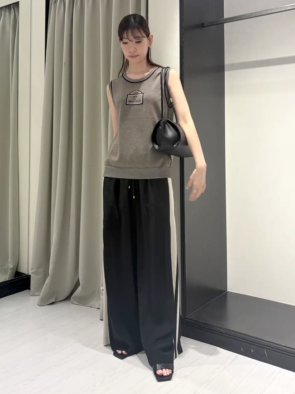  kobayashi コーディネート画像