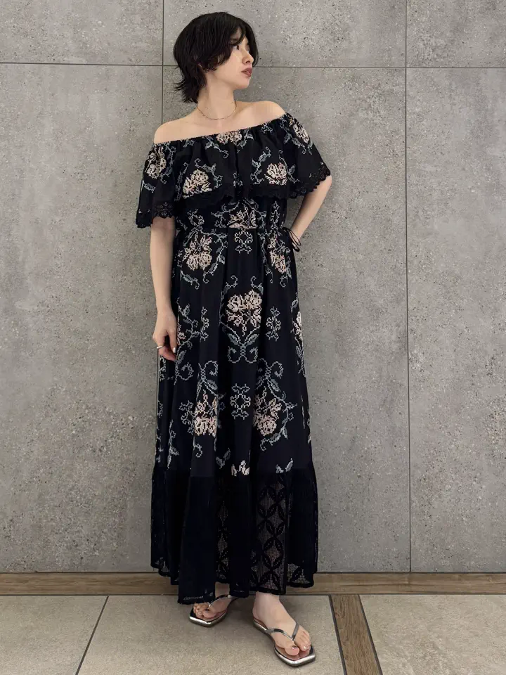 GRACE CONTINENTAL 村上 麗華 コーディネート画像