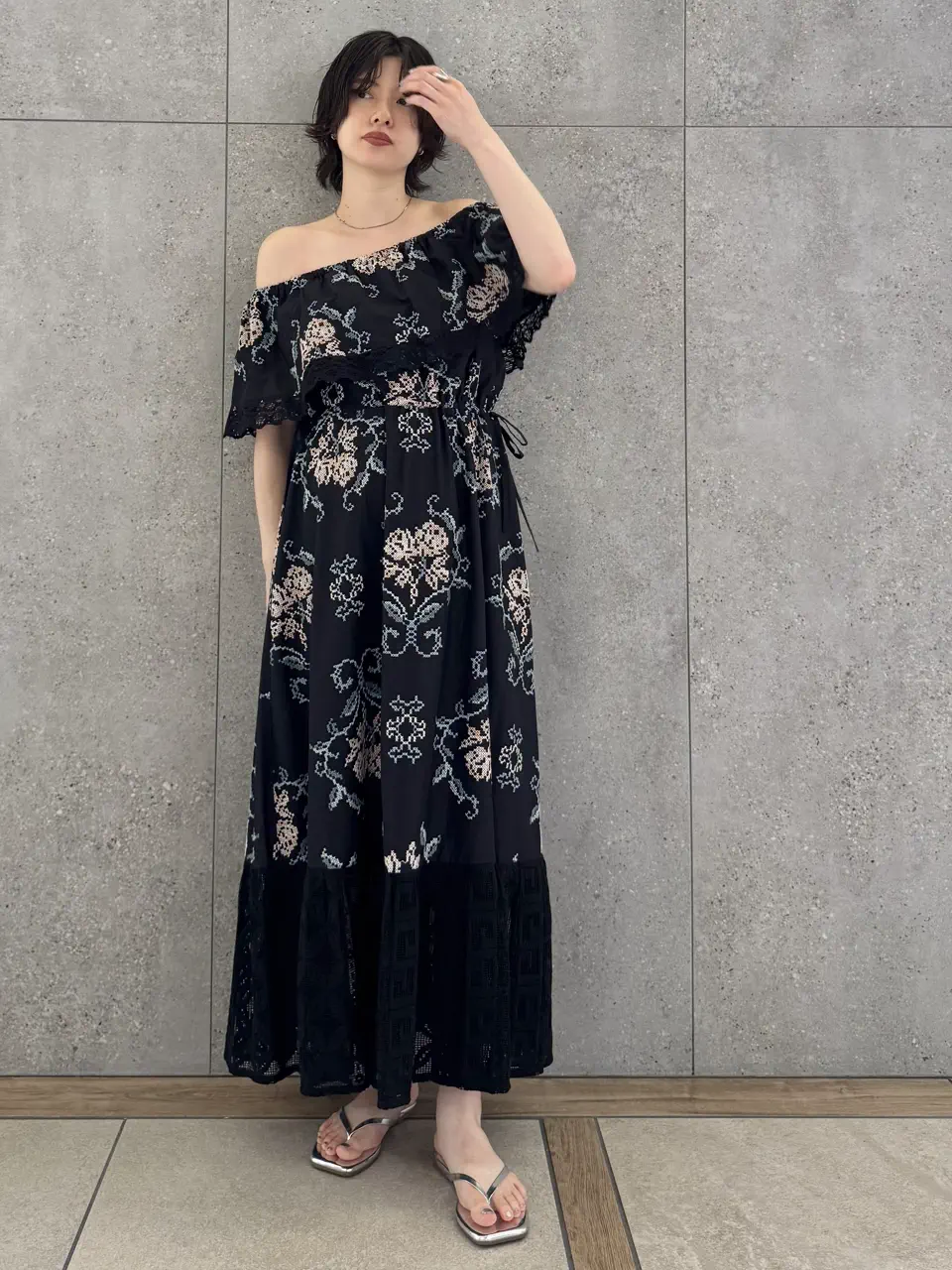 GRACE CONTINENTAL 村上 麗華 コーディネート画像