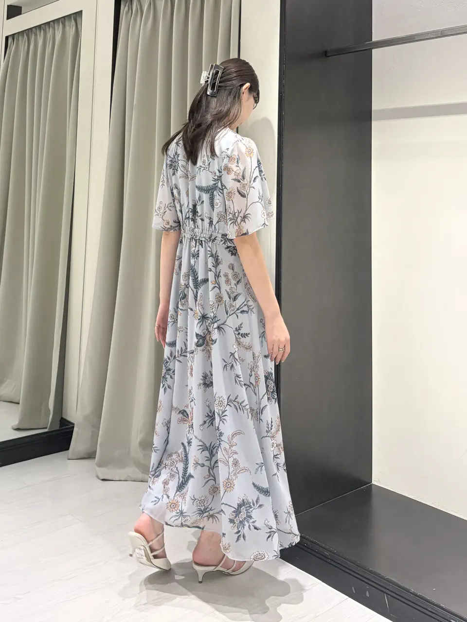 GRACE CONTINENTAL kobayashi コーディネート画像