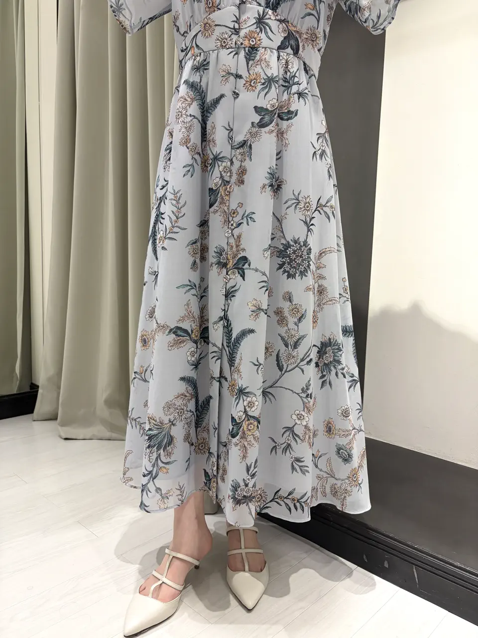 GRACE CONTINENTAL kobayashi コーディネート画像
