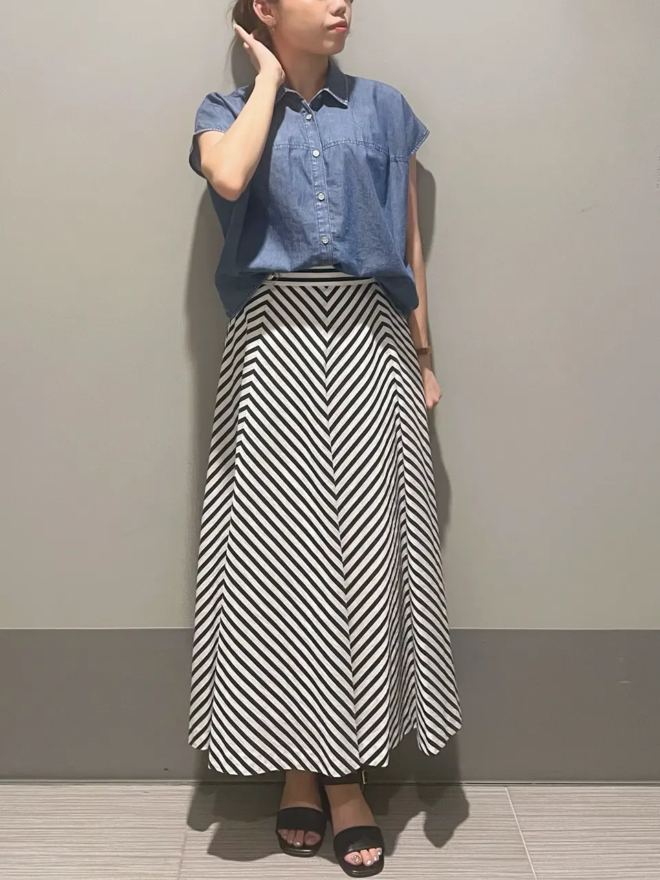 GRACE CONTINENTAL 細川　もなみ コーディネート画像