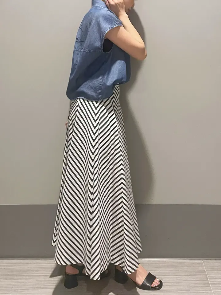 GRACE CONTINENTAL 細川　もなみ コーディネート画像