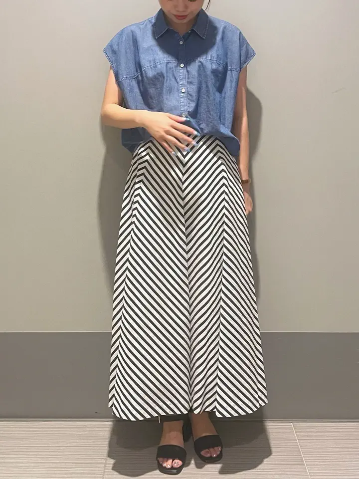 GRACE CONTINENTAL 細川　もなみ コーディネート画像