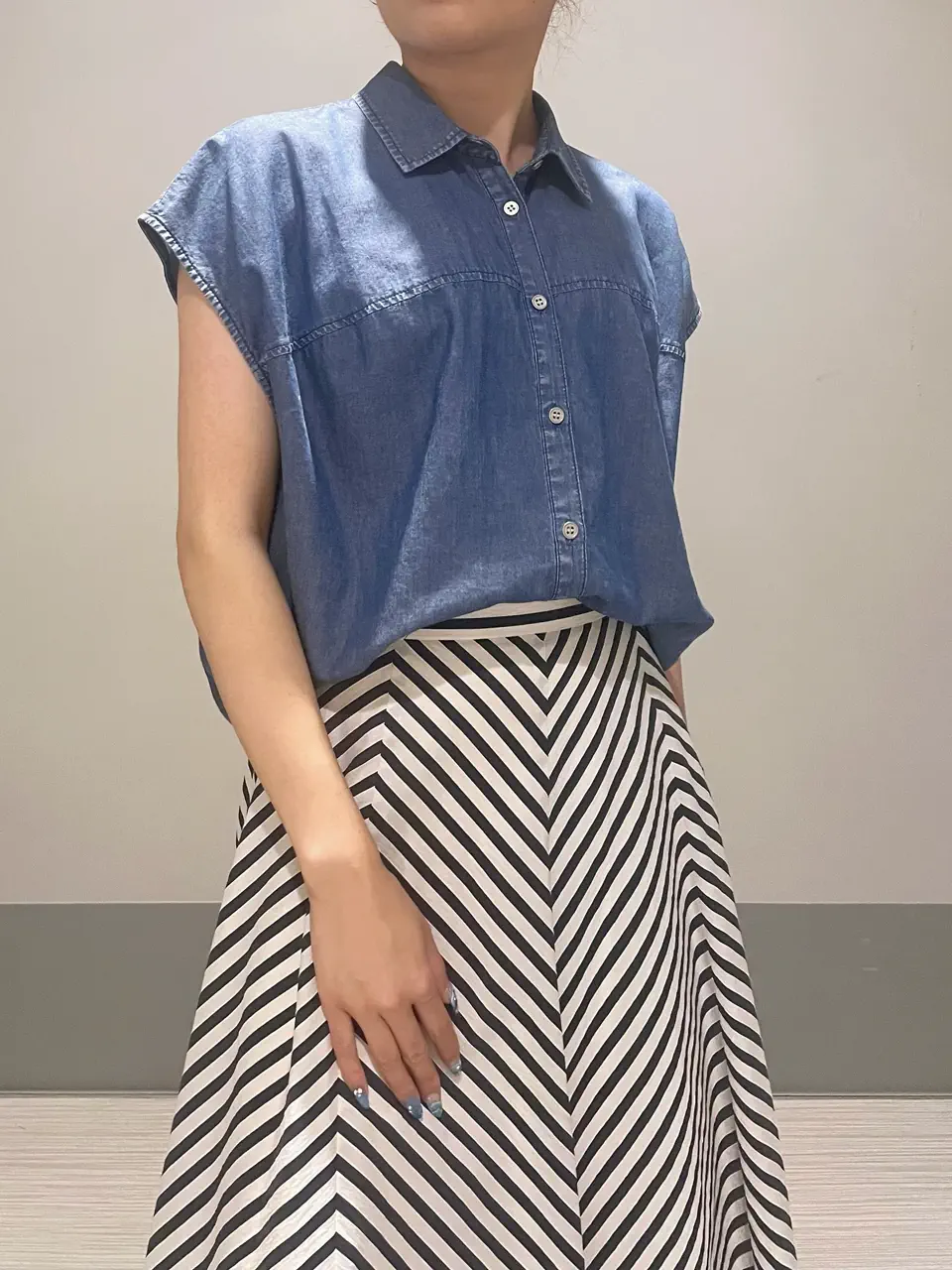 GRACE CONTINENTAL 細川　もなみ コーディネート画像