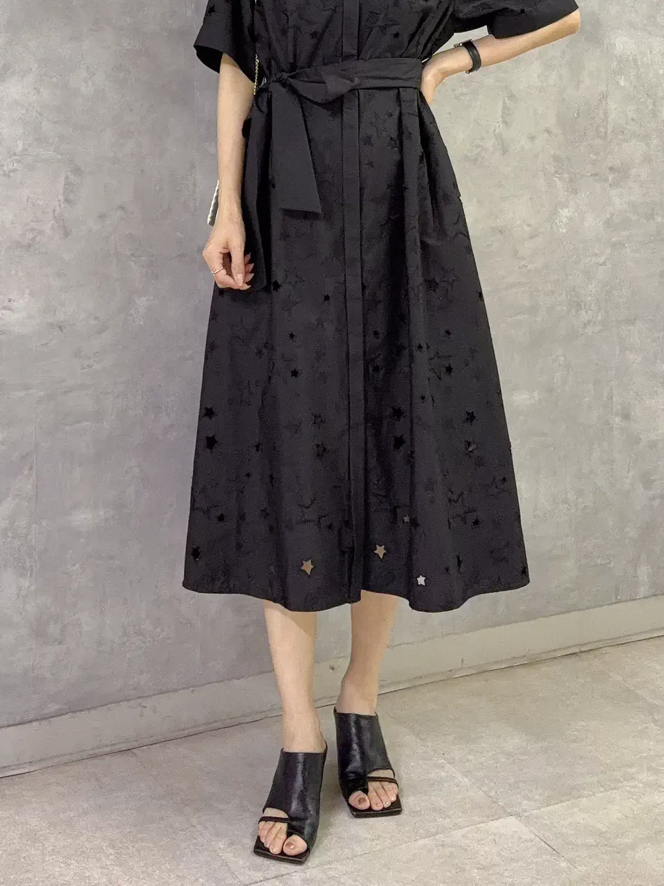 GRACE CONTINENTAL 亀田 未希 コーディネート画像
