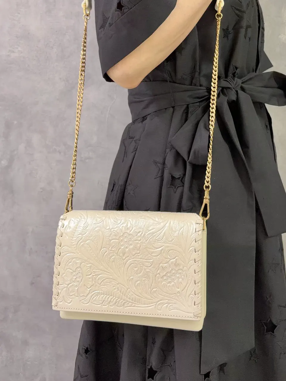 GRACE CONTINENTAL 亀田 未希 コーディネート画像