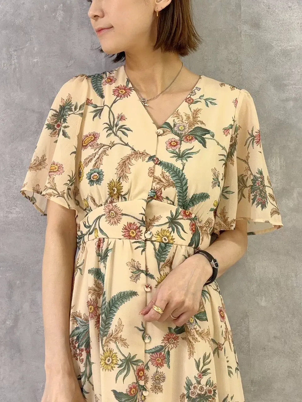 GRACE CONTINENTAL 亀田 未希 コーディネート画像