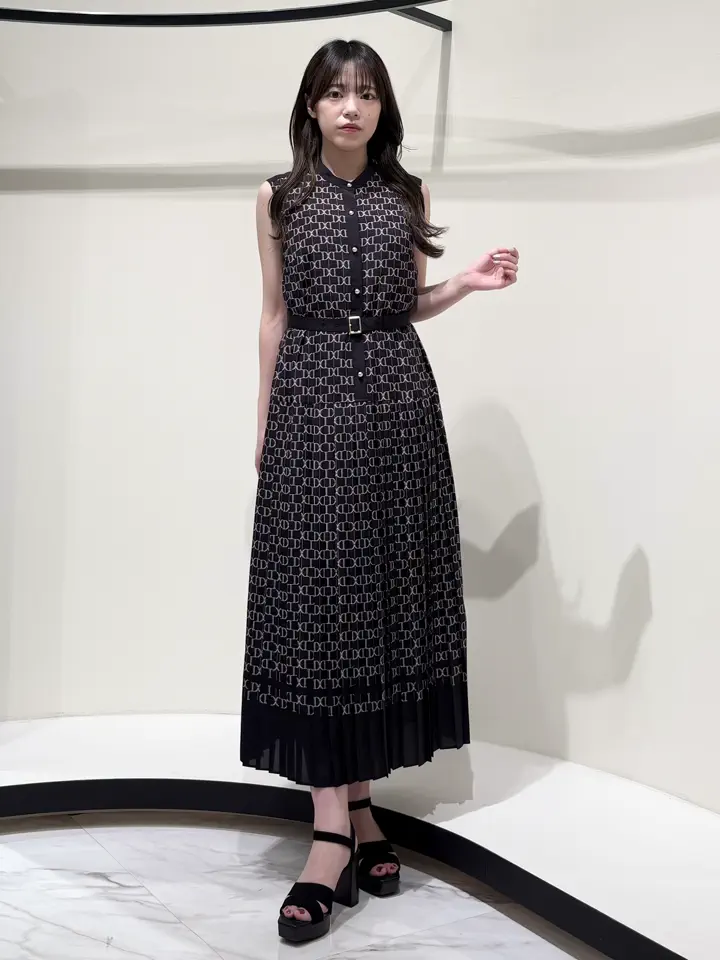 GRACE CONTINENTAL 平野 裕華 コーディネート画像