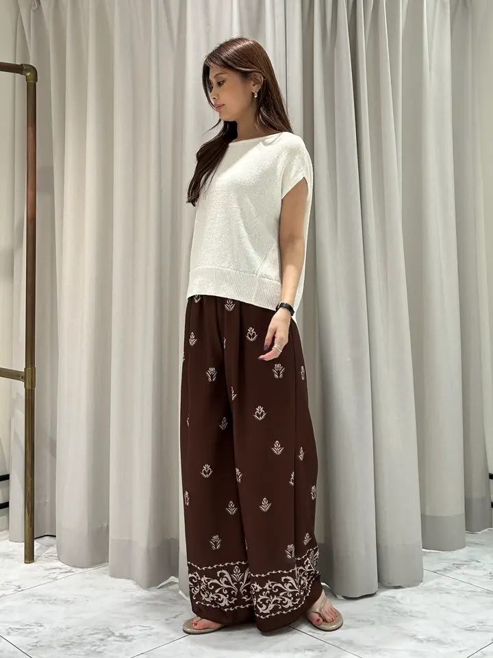 GRACE CONTINENTAL 志田　悠 コーディネート画像