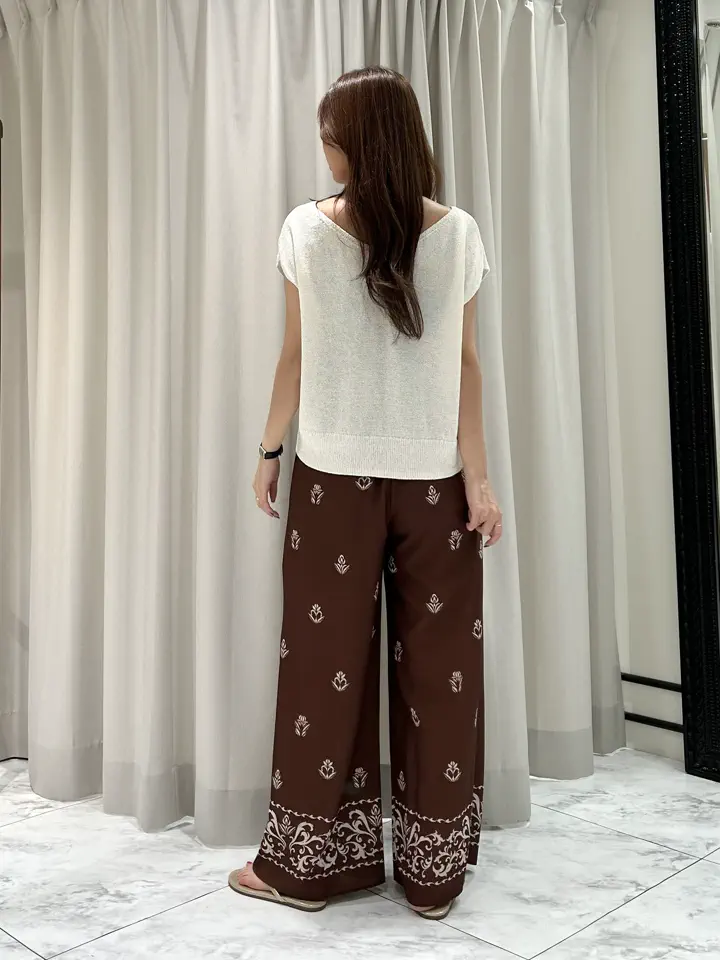 GRACE CONTINENTAL 志田　悠 コーディネート画像
