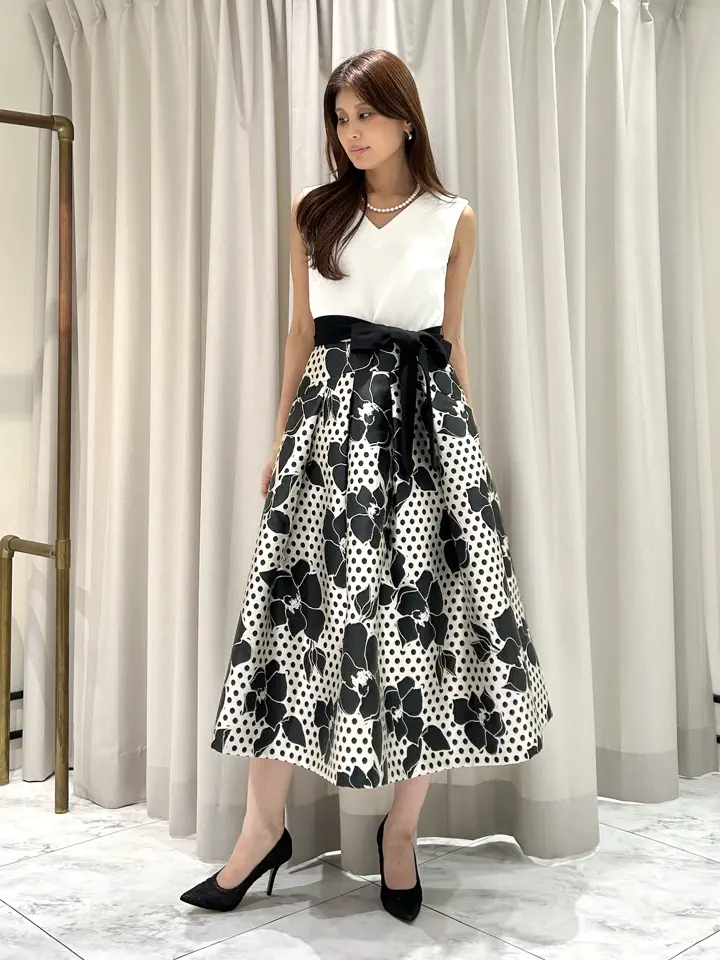 GRACE CONTINENTAL 志田　悠 コーディネート画像