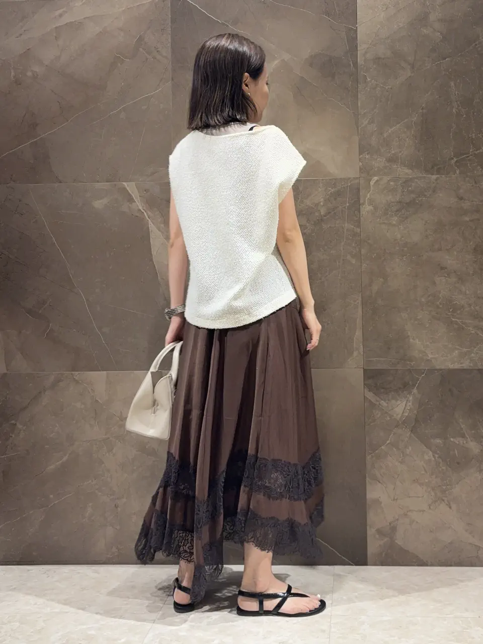 GRACE CONTINENTAL 穐山　香織 コーディネート画像