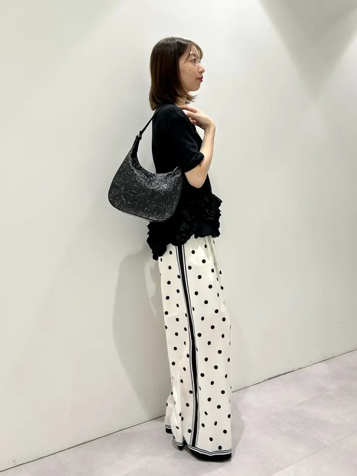 GRACE CONTINENTAL eri コーディネート画像