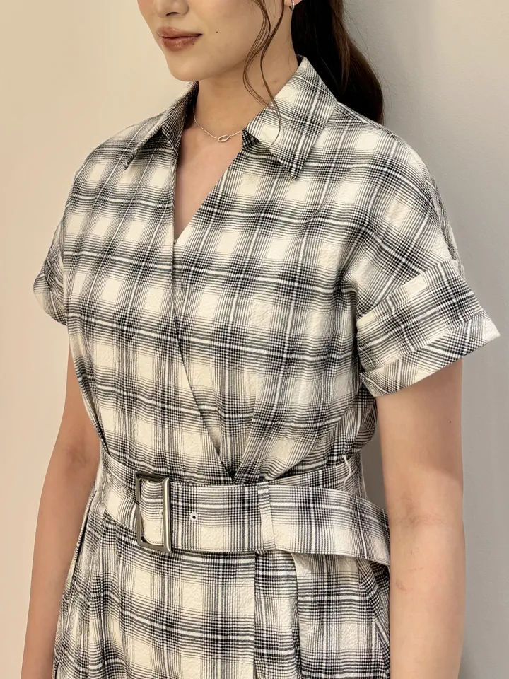 GRACE CONTINENTAL Asumi コーディネート画像