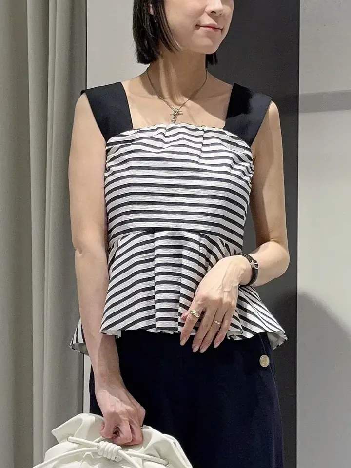 GRACE CONTINENTAL 亀田 未希 コーディネート画像