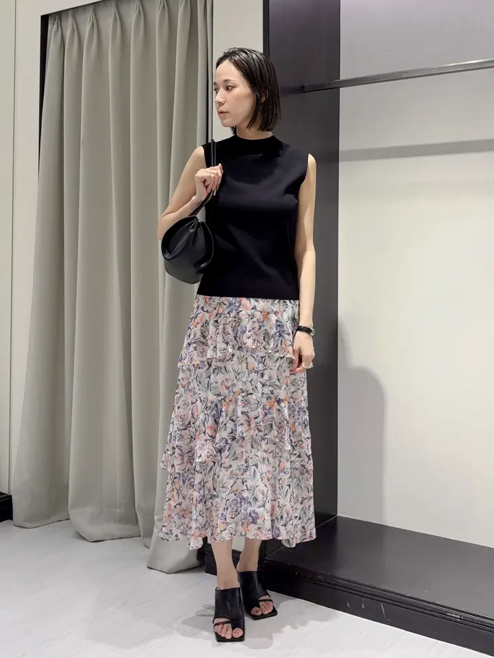 GRACE CONTINENTAL 亀田 未希 コーディネート画像