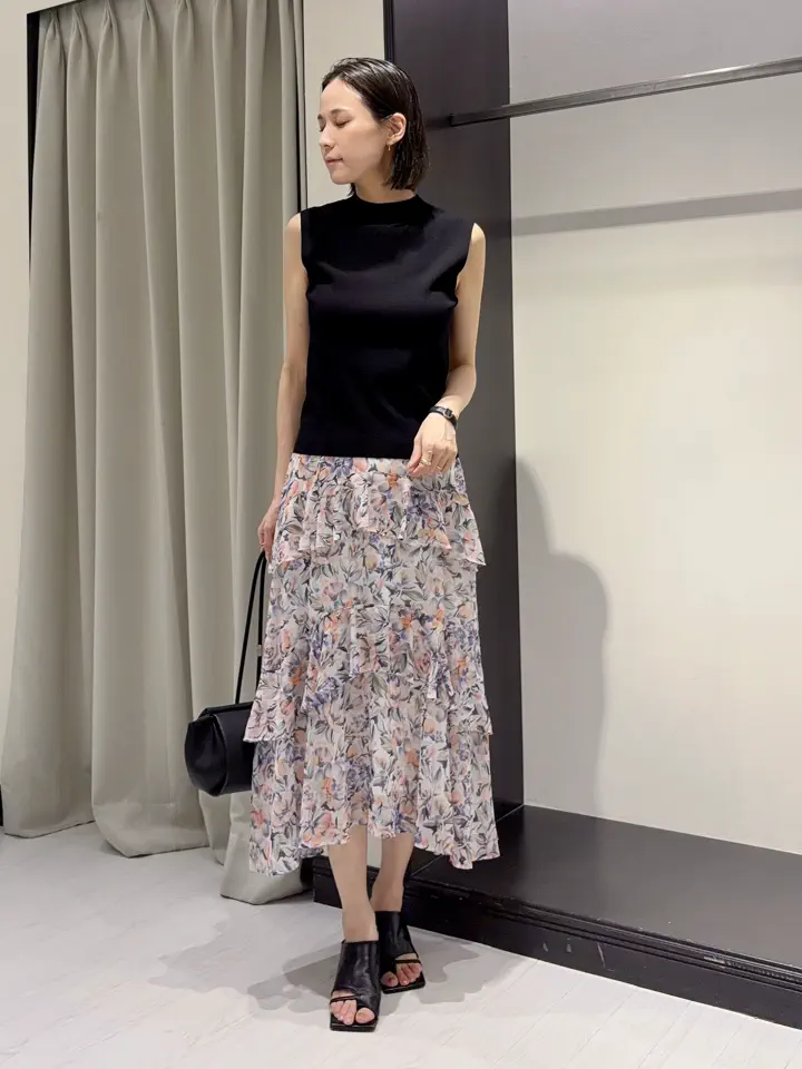 GRACE CONTINENTAL 亀田 未希 コーディネート画像