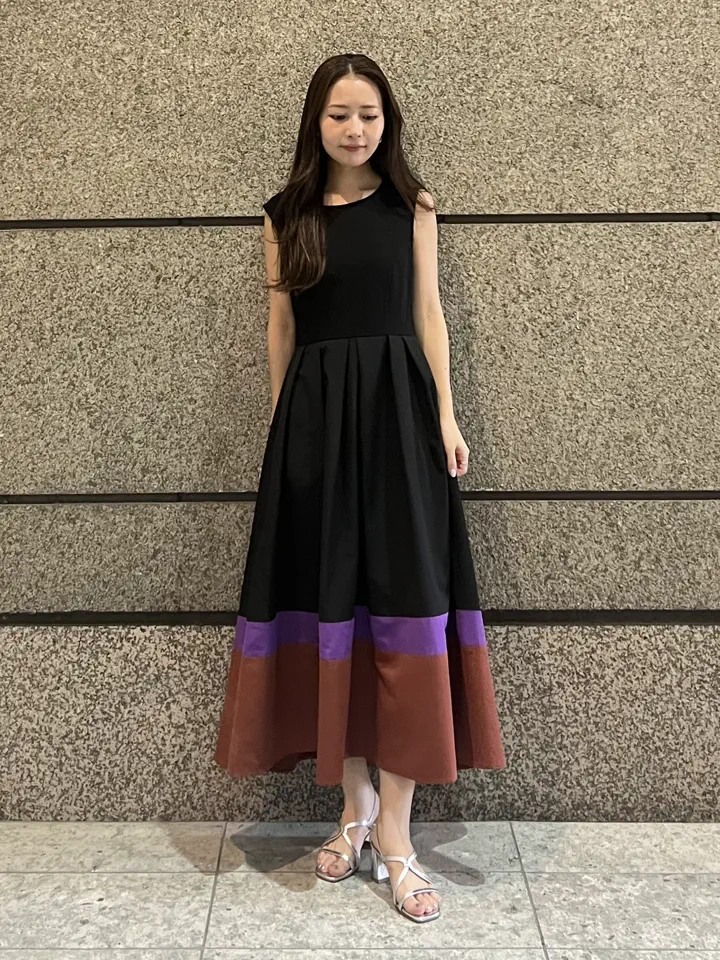 GRACE CONTINENTAL ERINA KATO コーディネート画像
