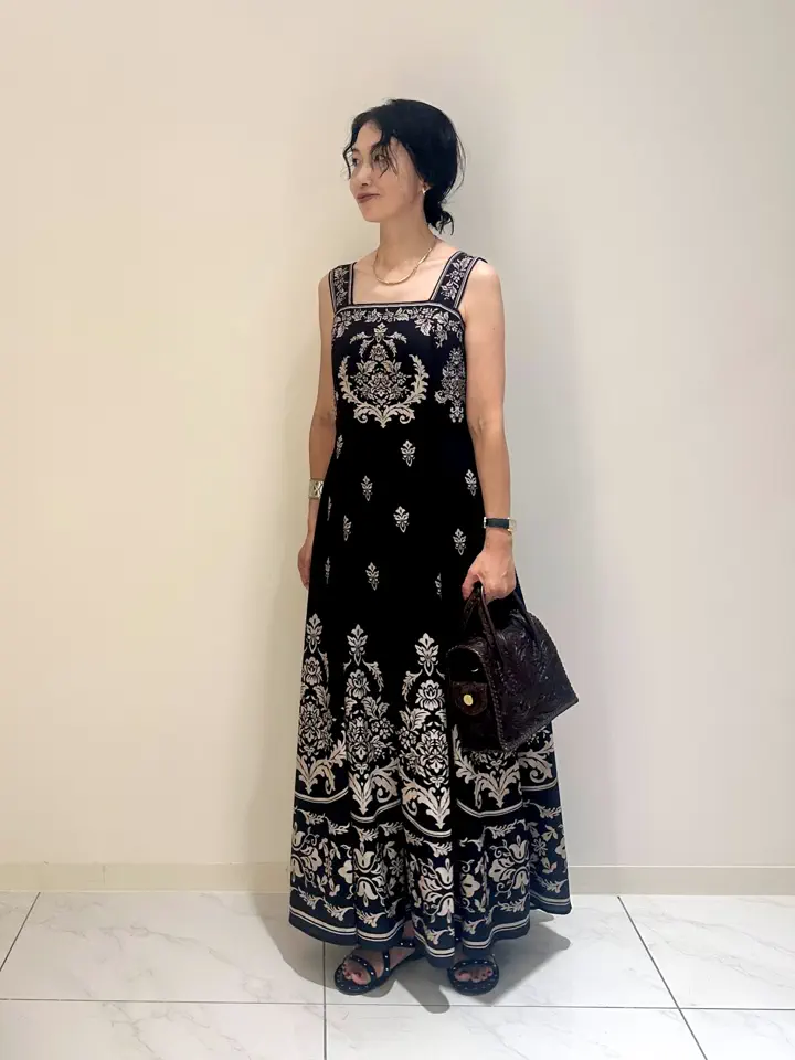 GRACE CONTINENTAL 尾田亜沙美 コーディネート画像