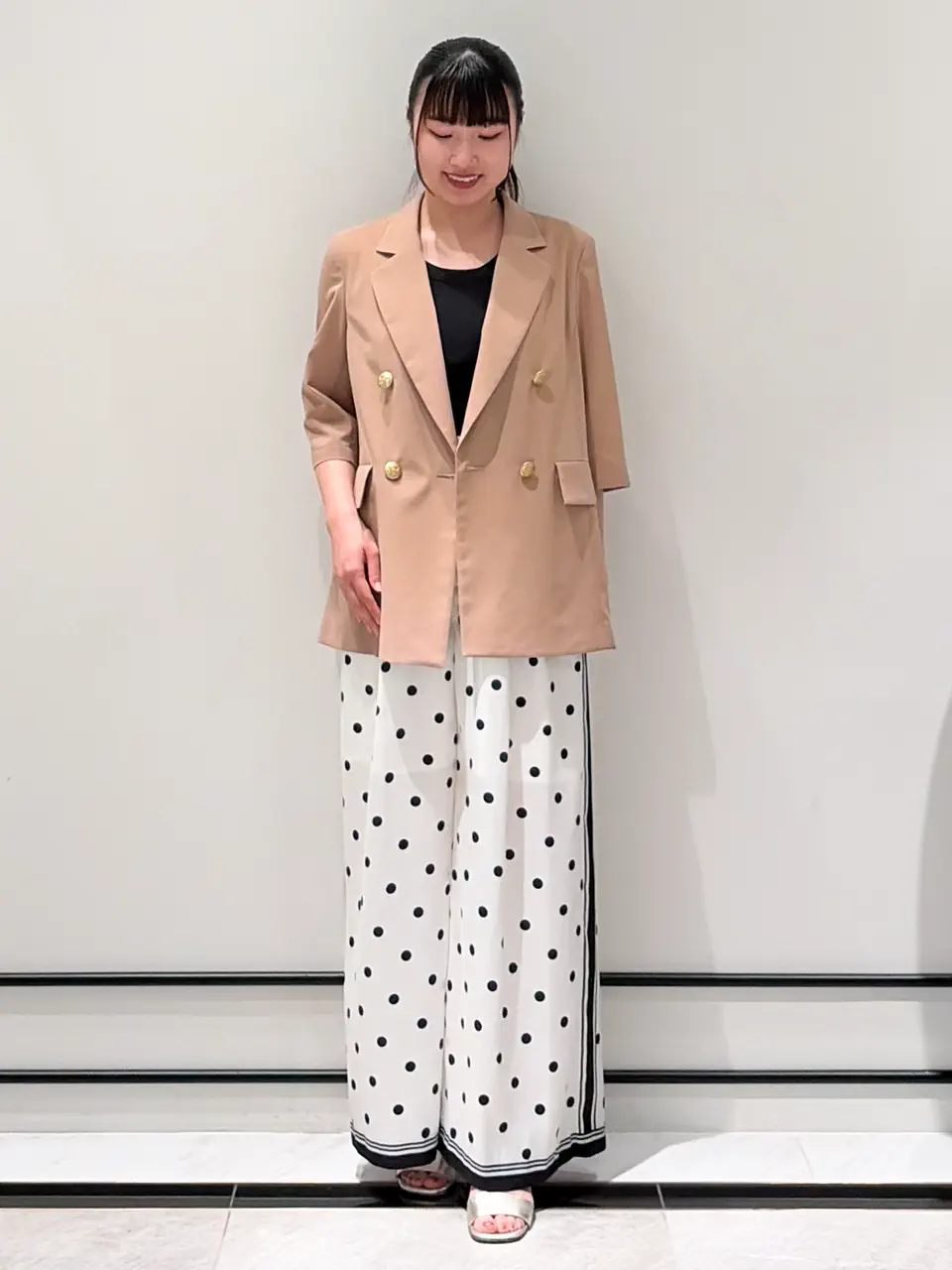 GRACE CONTINENTAL CHISAKO.S コーディネート画像