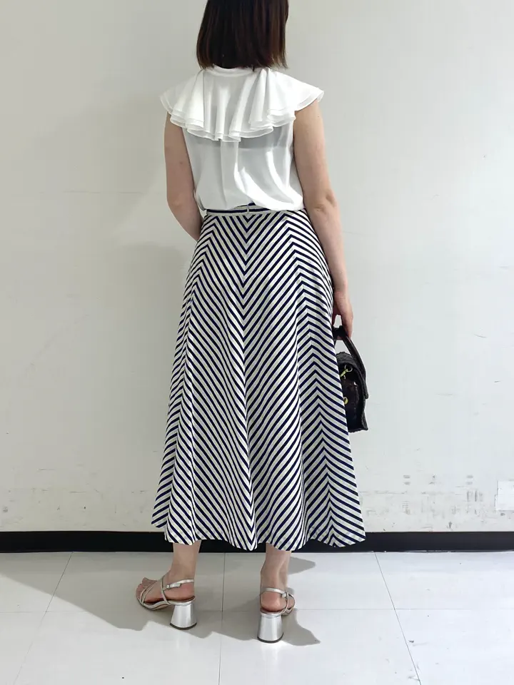 GRACE CONTINENTAL MIKIHO コーディネート画像