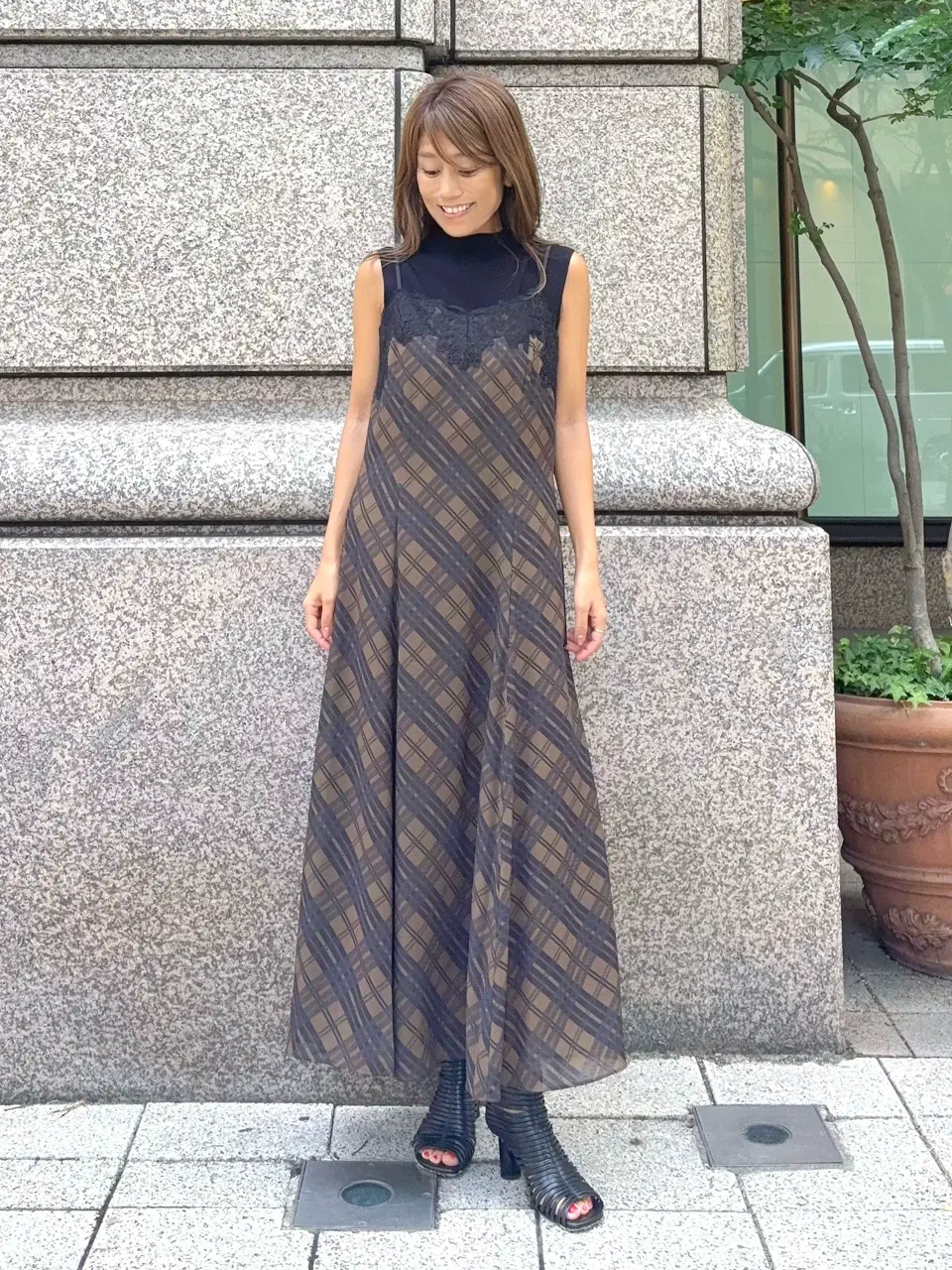 GRACE CONTINENTAL yukimi yonee コーディネート画像