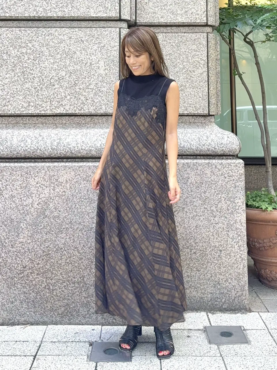 GRACE CONTINENTAL yukimi yonee コーディネート画像