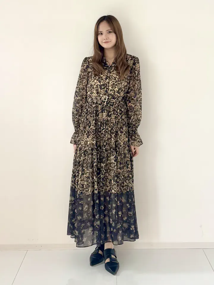 GRACE CONTINENTAL miyuki adachi コーディネート画像