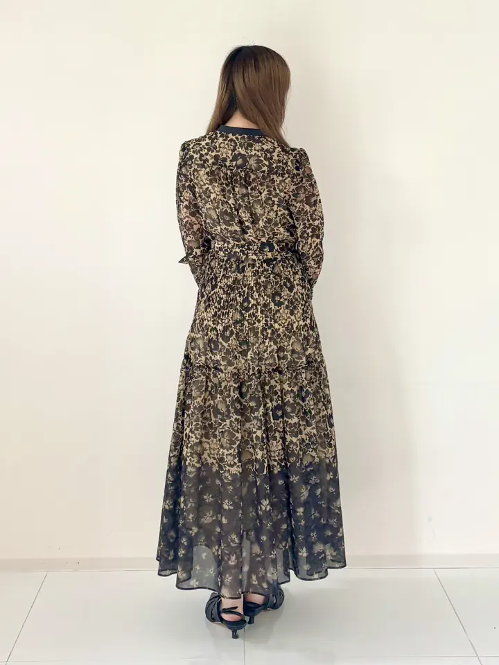 GRACE CONTINENTAL miyuki adachi コーディネート画像