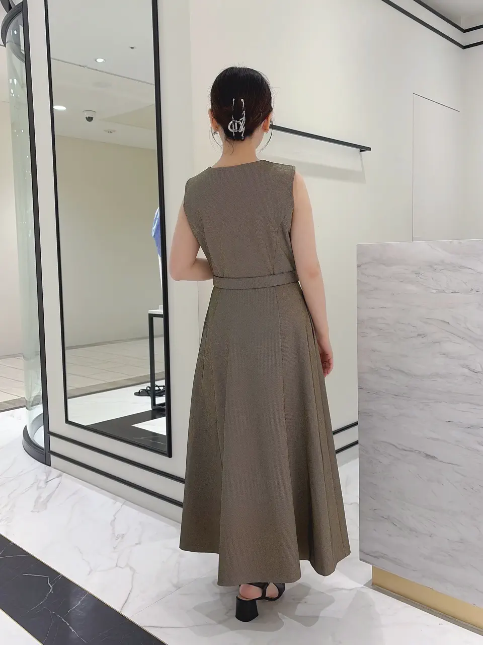 GRACE CONTINENTAL SASAKI コーディネート画像