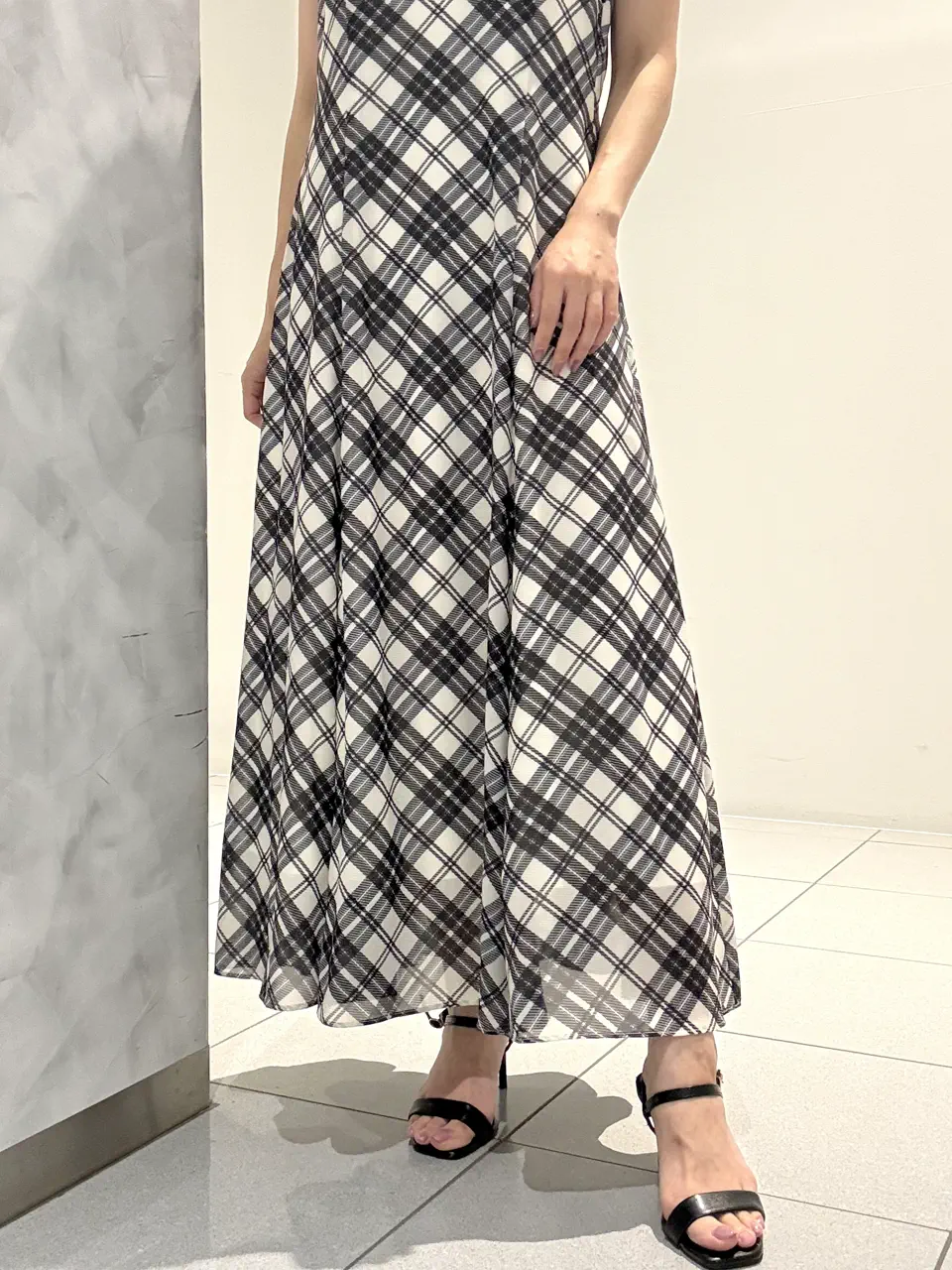 GRACE CONTINENTAL FUKUSHIMA YURIE コーディネート画像