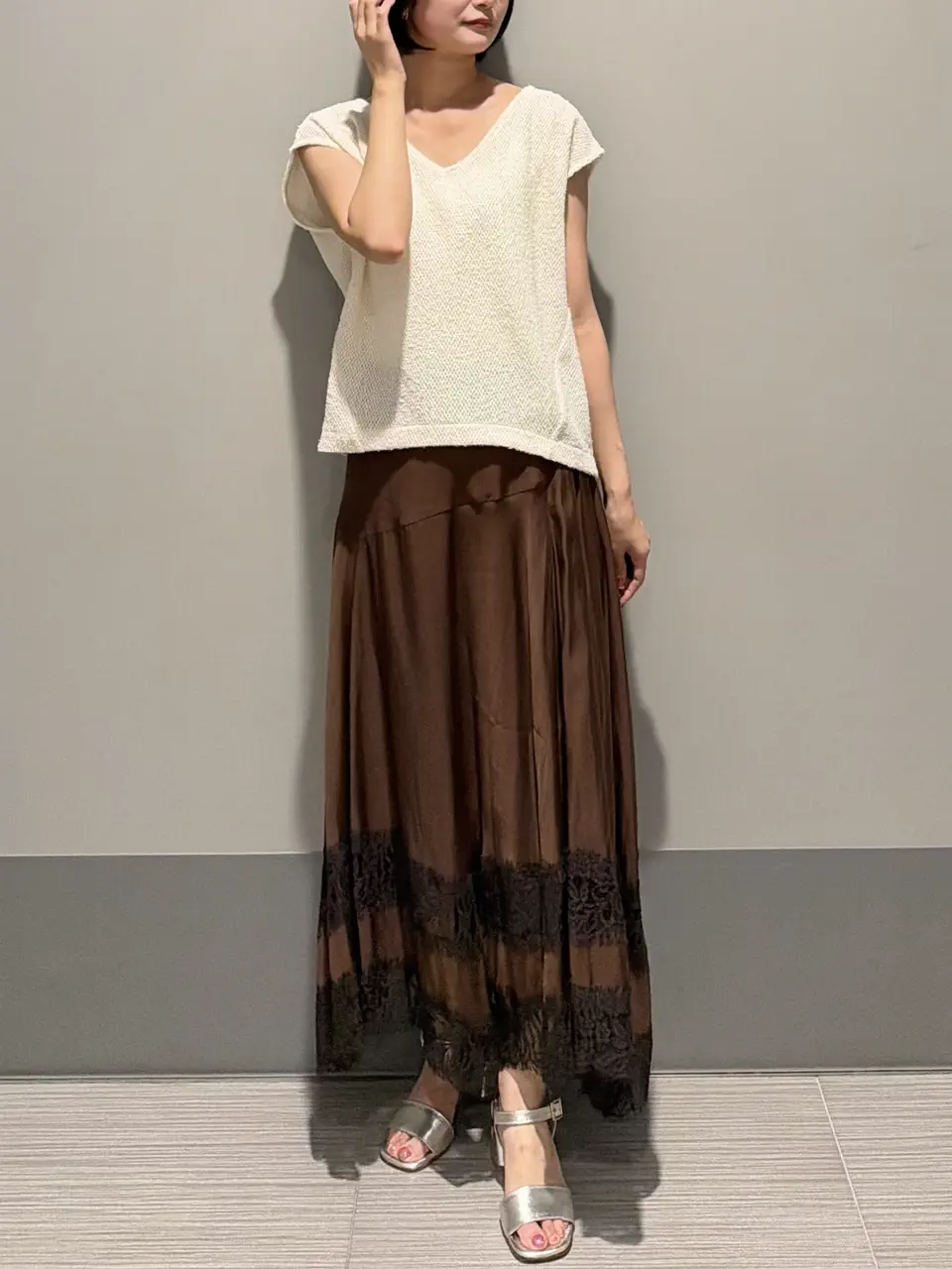 GRACE CONTINENTAL MORITA AI コーディネート画像