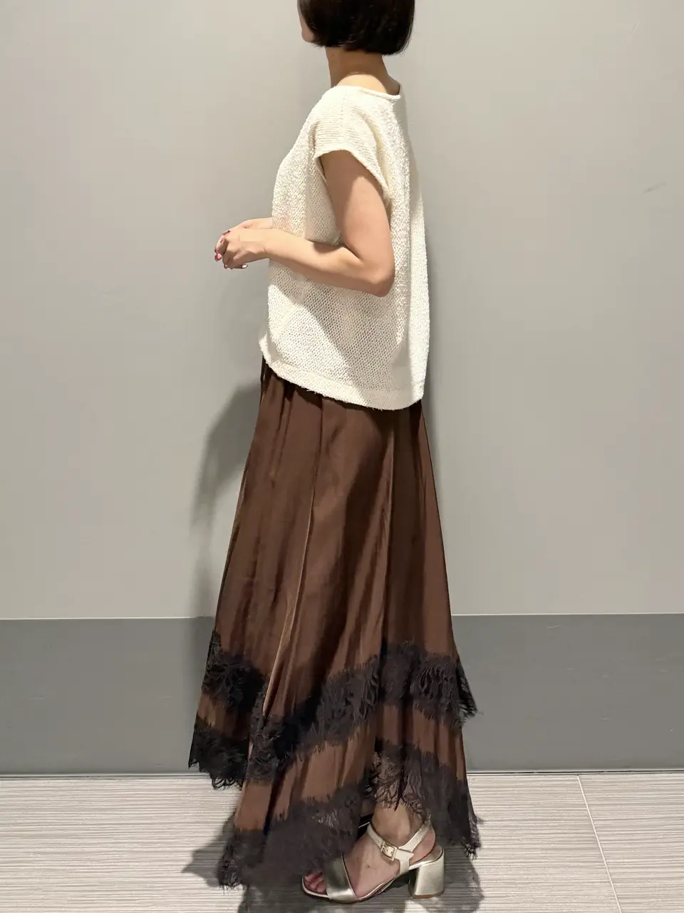 GRACE CONTINENTAL MORITA AI コーディネート画像
