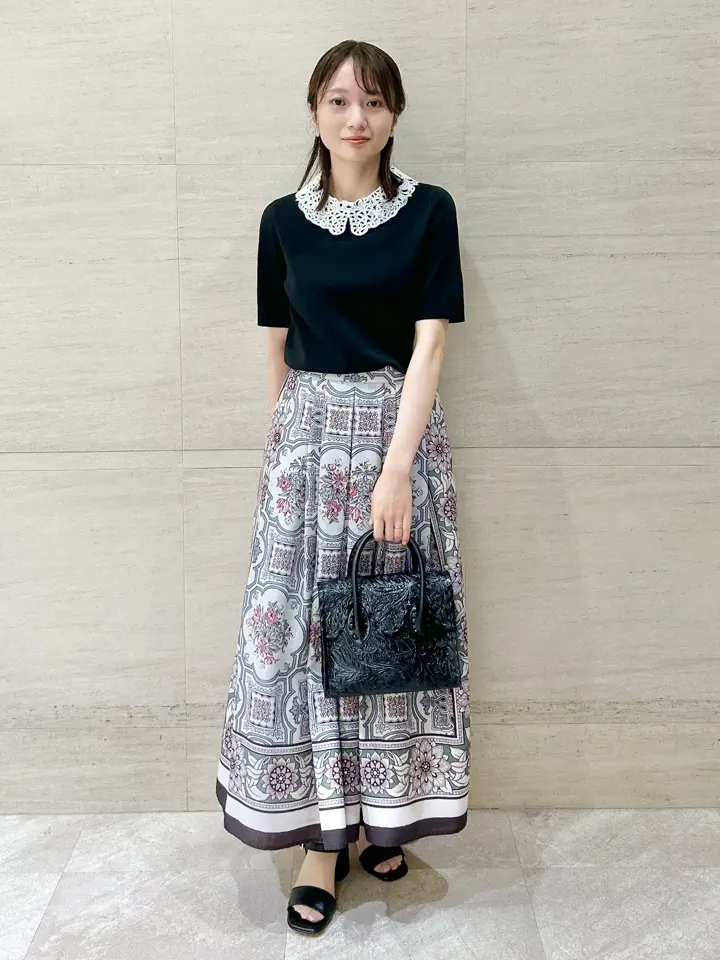 GRACE CONTINENTAL Wakazono コーディネート画像