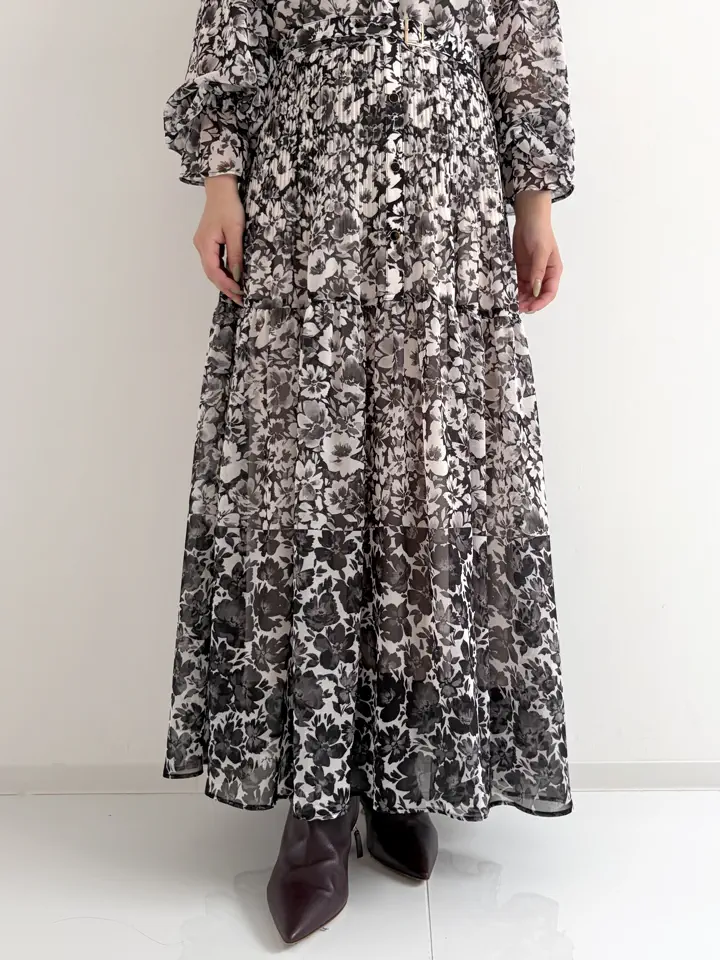 GRACE CONTINENTAL RINA コーディネート画像