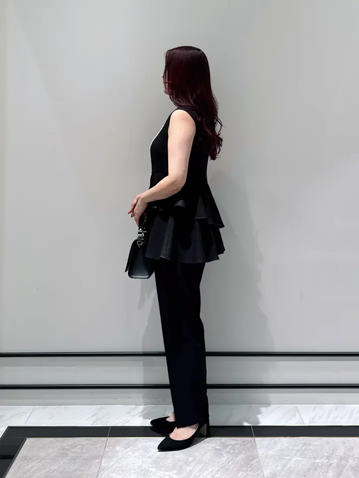 GRACE CONTINENTAL MOMOKO コーディネート画像