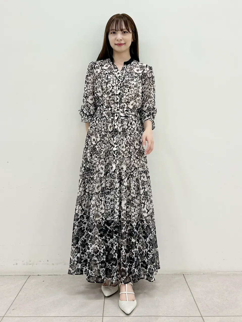  Miu Akamatsu コーディネート画像