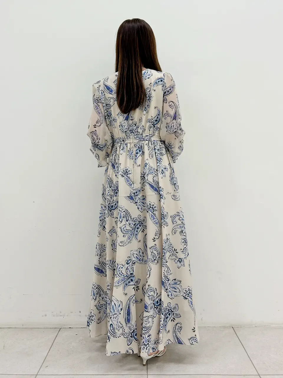 GRACE CONTINENTAL Miu Akamatsu コーディネート画像