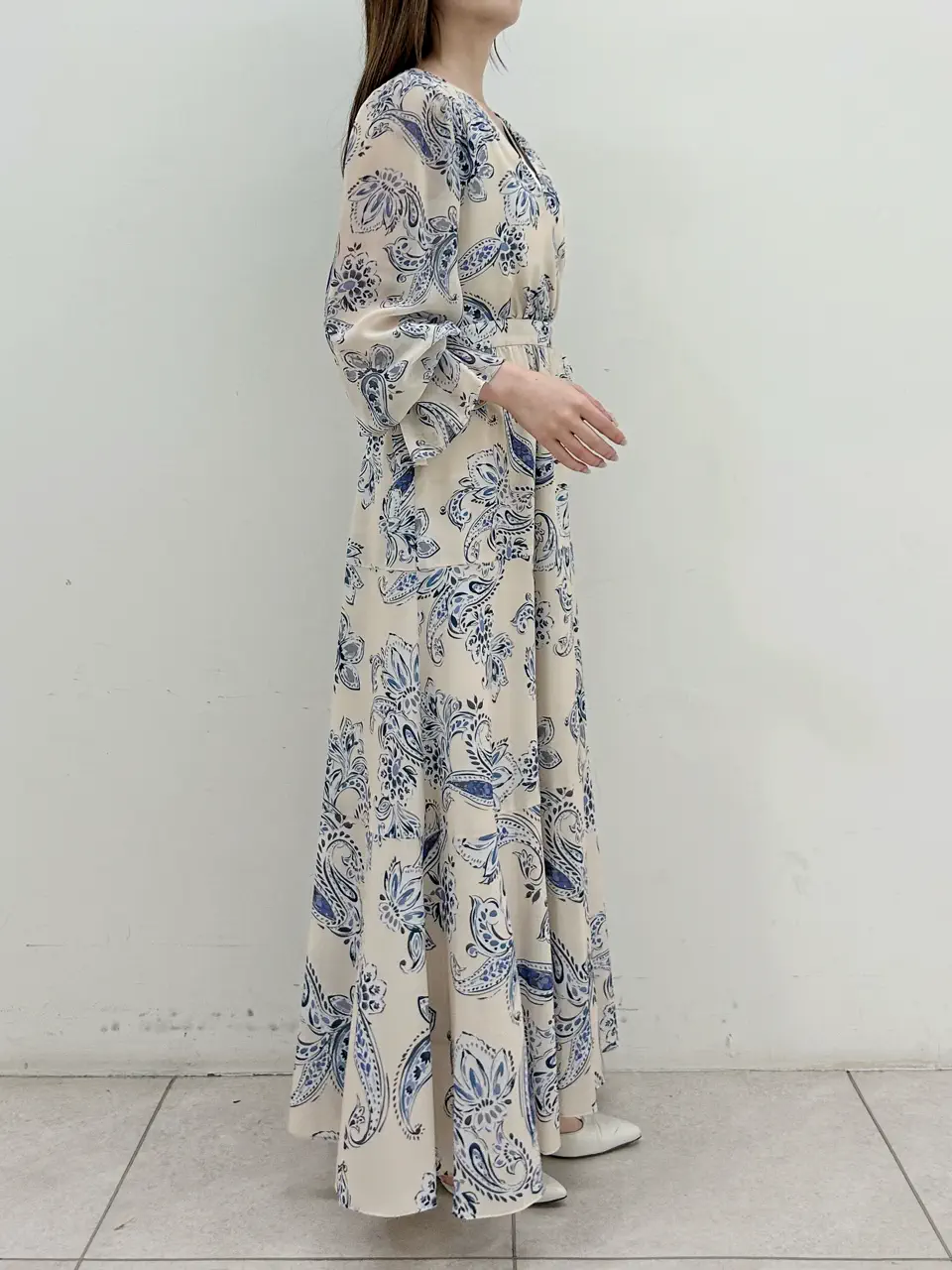 GRACE CONTINENTAL Miu Akamatsu コーディネート画像