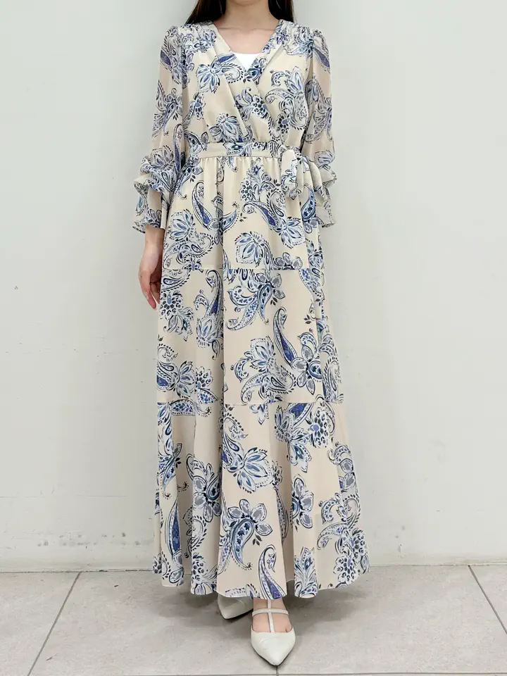GRACE CONTINENTAL Miu Akamatsu コーディネート画像