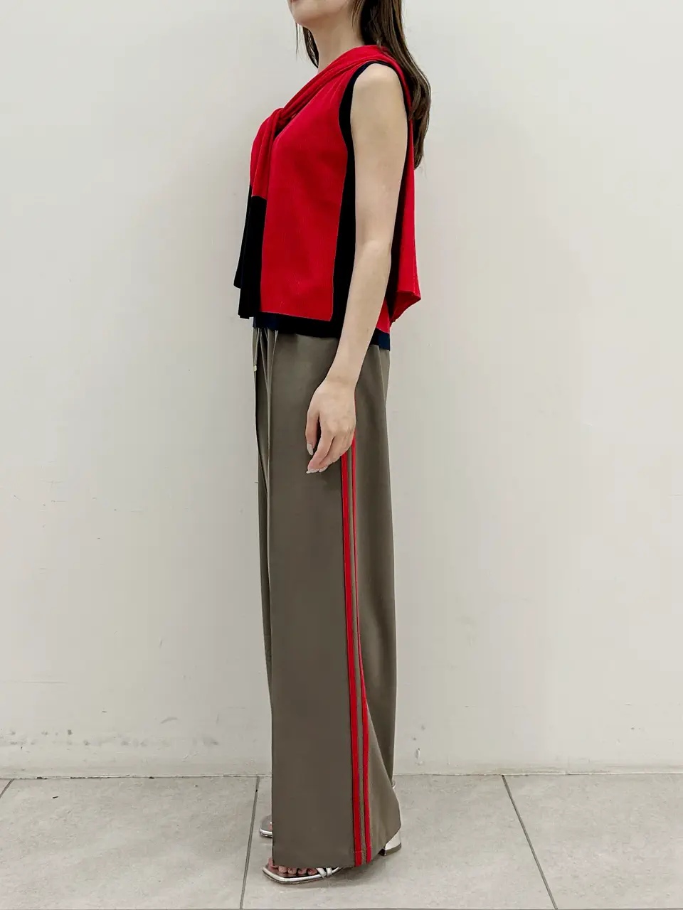GRACE CONTINENTAL Miu Akamatsu コーディネート画像